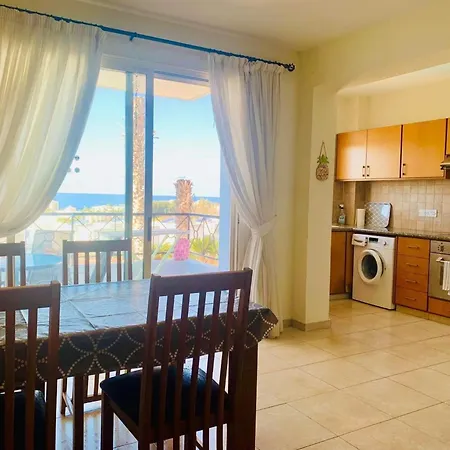 Sea View Apartman No Pool Paphos Buitenkant foto