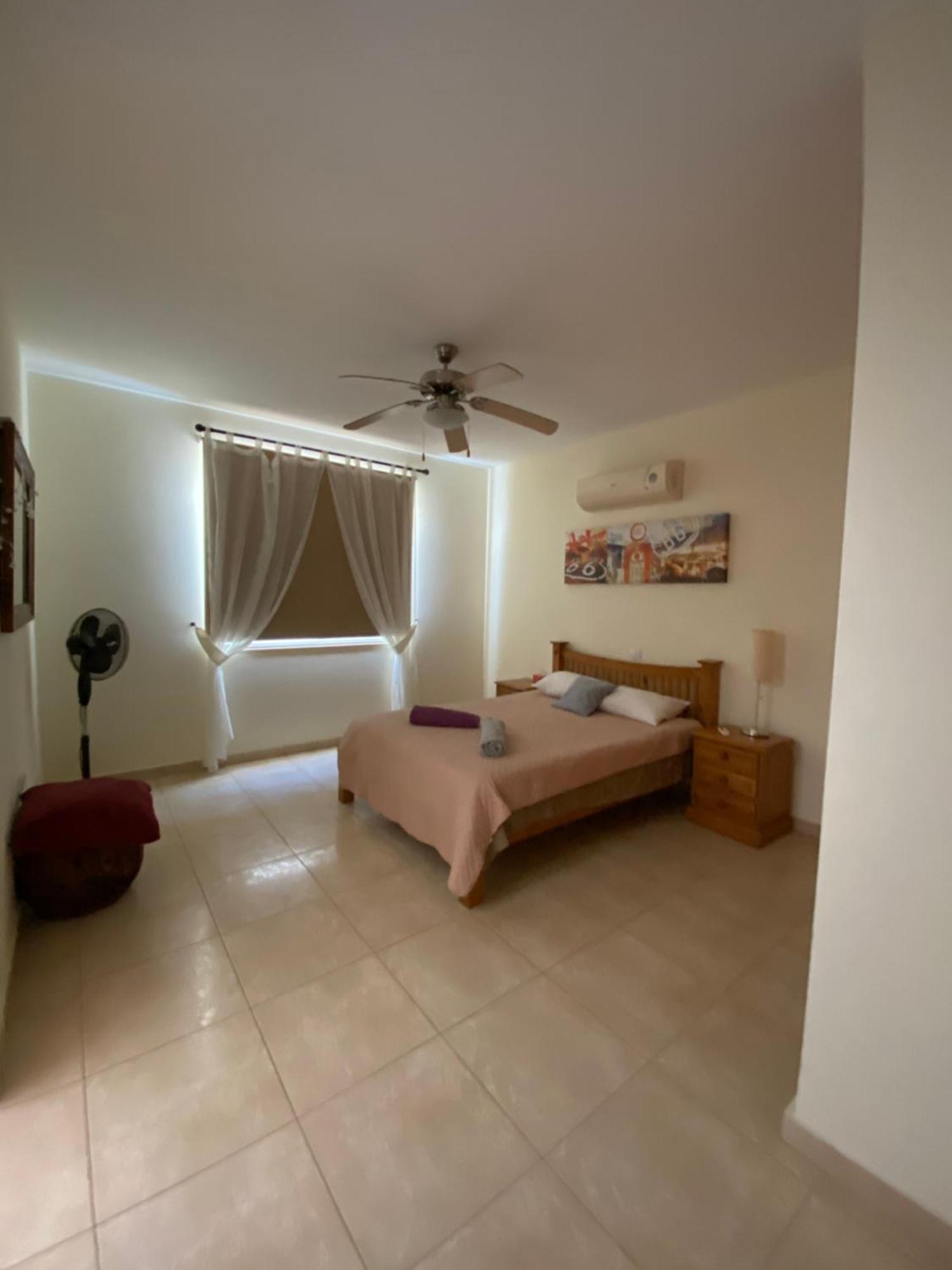 Sea View Apartman Apartment *